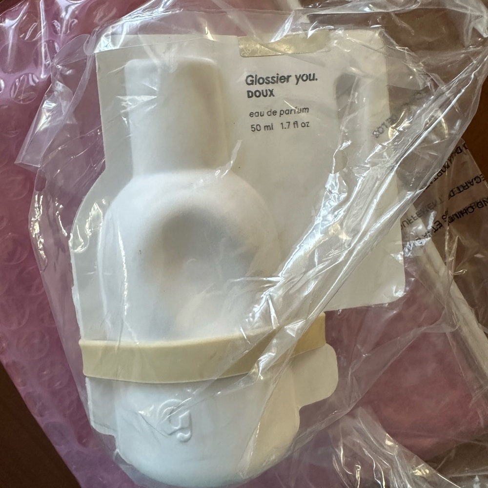 Glossier doux